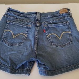 Levi's 515 shorts